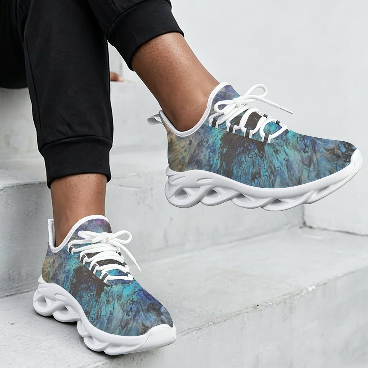 Paint Splash Women's Twisted Sole Sneakers